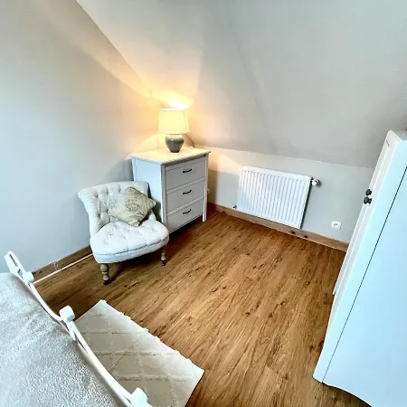 Holiday home Maison Collinee Rostrenen